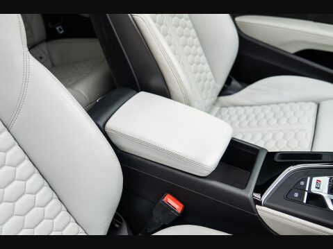 Audi A5 RS 5 TSFI QUATTRO 22