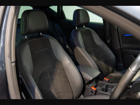 SEAT Leon TSI CUPRA DSG 4