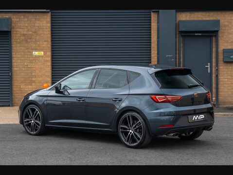 SEAT Leon TSI CUPRA DSG 21