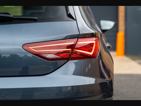 SEAT Leon TSI CUPRA DSG 26