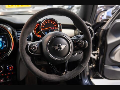 Mini Hatch COOPER S 8