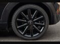 Mini Hatch COOPER S 15