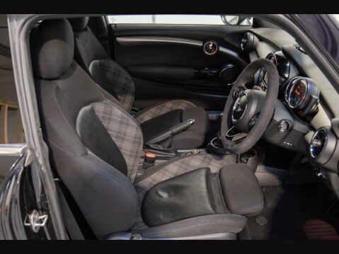 Mini Hatch COOPER S 27