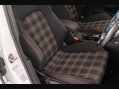 Volkswagen Golf GTI PERFORMANCE TSI 12