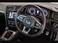 Volkswagen Golf GTI PERFORMANCE TSI 21