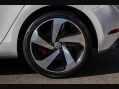 Volkswagen Golf GTI PERFORMANCE TSI 23