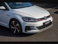 Volkswagen Golf GTI PERFORMANCE TSI 28