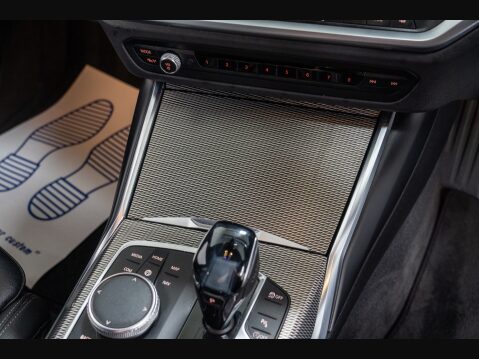 BMW 3 Series 320I M SPORT 6