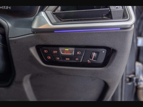BMW 3 Series 320I M SPORT 27
