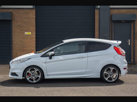 Ford Fiesta ST-3 26