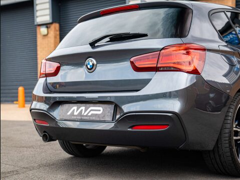BMW 1 Series 1.5 118i M Sport Shadow Edition Auto 5dr 32