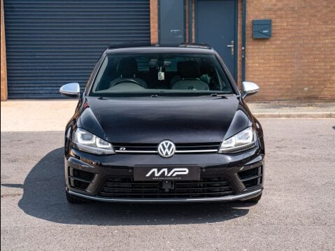 Volkswagen Golf 2.0 Golf R 4WD 5dr 7