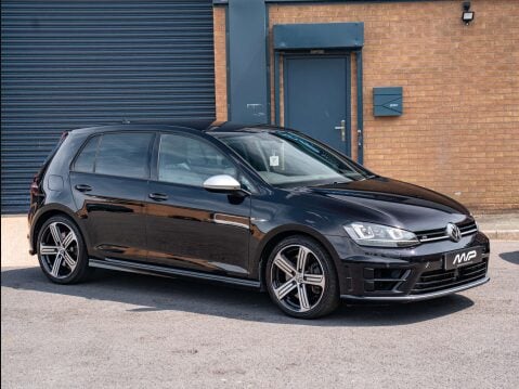 Volkswagen Golf 2.0 Golf R 4WD 5dr 8