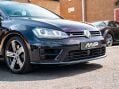 Volkswagen Golf 2.0 Golf R 4WD 5dr 25