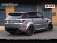Land Rover Range Rover Sport 3.0 D300 MHEV HSE Silver Auto 4WD Euro 6 (s/s) 5dr 2