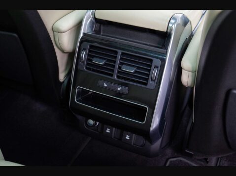 Land Rover Range Rover Sport 3.0 D300 MHEV HSE Silver Auto 4WD Euro 6 (s/s) 5dr 49