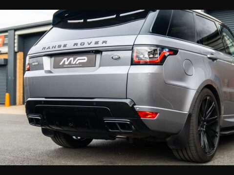 Land Rover Range Rover Sport 3.0 D300 MHEV HSE Silver Auto 4WD Euro 6 (s/s) 5dr 53