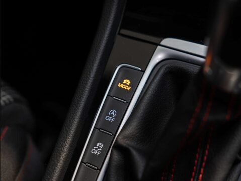 Volkswagen Golf 2.0 Golf GTi Performance TSi Semi-Auto 5dr 18