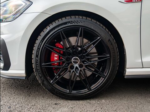 Volkswagen Golf 2.0 Golf GTi Performance TSi Semi-Auto 5dr 20
