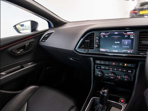 SEAT Leon 2.0 Leon Cupra Luxury 290 TSi Semi-Auto 5dr 5