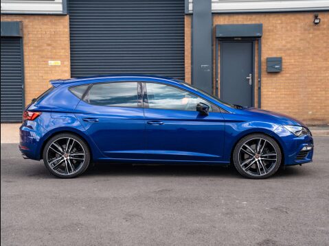 SEAT Leon 2.0 Leon Cupra Luxury 290 TSi Semi-Auto 5dr 9