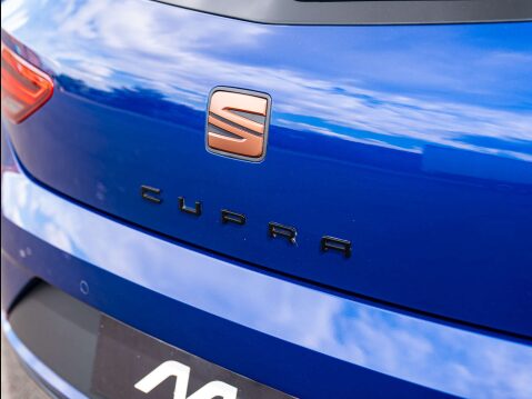 SEAT Leon 2.0 Leon Cupra Luxury 290 TSi Semi-Auto 5dr 40