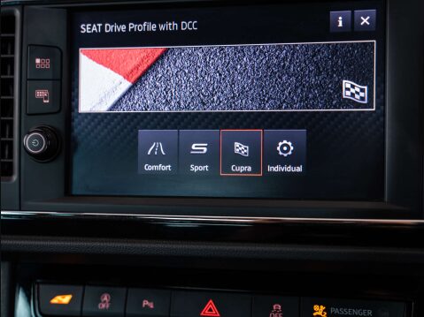 SEAT Leon 2.0 Leon Cupra Luxury 290 TSi Semi-Auto 5dr 53