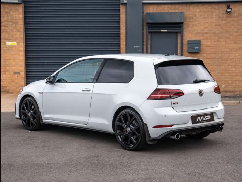 Volkswagen Golf 2.0 Golf GTi TSi 3dr 15
