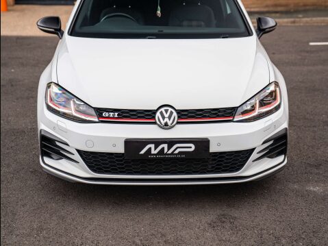 Volkswagen Golf 2.0 Golf GTi TSi 3dr 32