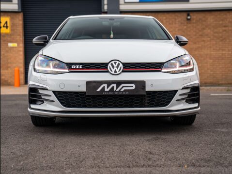 Volkswagen Golf 2.0 Golf GTi TSi 3dr 33
