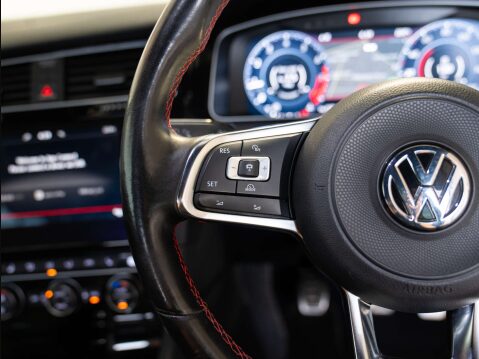 Volkswagen Golf 2.0 Golf GTi TSi 3dr 53