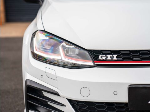 Volkswagen Golf 2.0 Golf GTi TSi 3dr 17