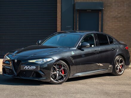Alfa Romeo Guilia Quadrifoglio