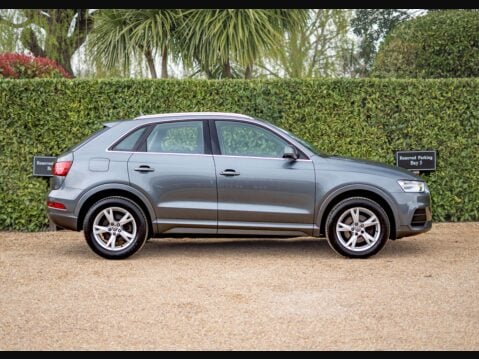 Audi Q3 2.0 Q3 SE TDI Quattro Semi-Auto 4WD 5dr 8