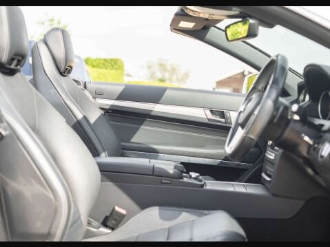 Mercedes-Benz E Class 2.1 E250 CDi AMG Line Auto 2dr 25
