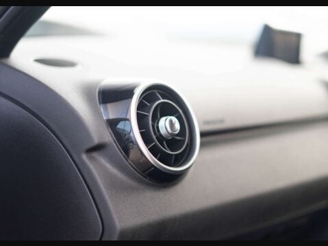 Audi A1 1.6 A1 Sportback TDI S Line Nav Semi-Auto 5dr 25