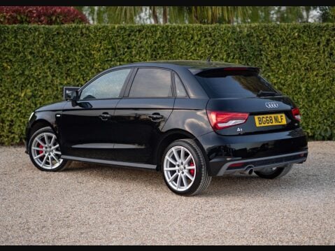 Audi A1 1.6 A1 Sportback TDI S Line Nav Semi-Auto 5dr 8