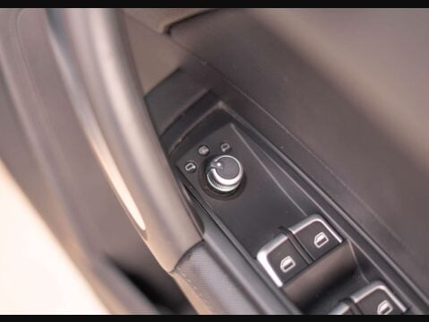Audi A1 1.6 A1 Sportback TDI S Line Nav Semi-Auto 5dr 43