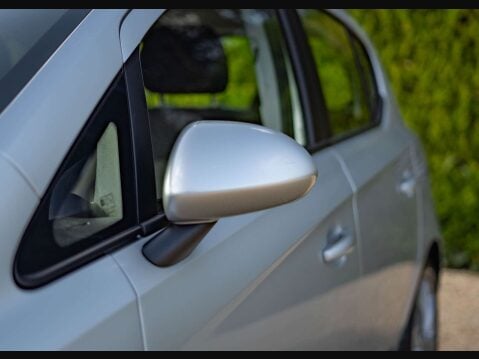 Vauxhall Corsa 1.4 Corsa Energy 5dr 38