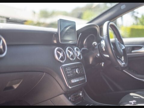 Mercedes-Benz A Class 2.1 A 200 D AMG Line Premium Auto 5dr 9