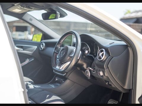 Mercedes-Benz A Class 2.1 A 200 D AMG Line Premium Auto 5dr 10