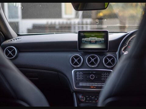 Mercedes-Benz A Class 2.1 A 200 D AMG Line Premium Auto 5dr 11