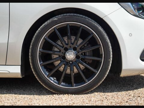 Mercedes-Benz A Class 2.1 A 200 D AMG Line Premium Auto 5dr 27