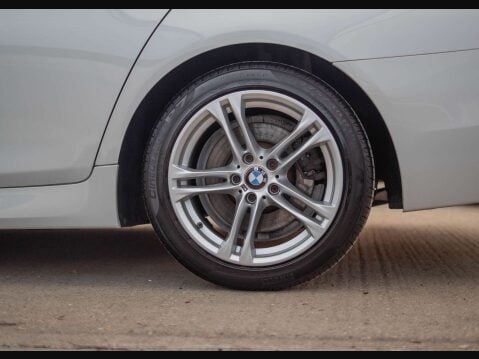 BMW 5 Series 2.0 520d M Sport Auto 4dr 38