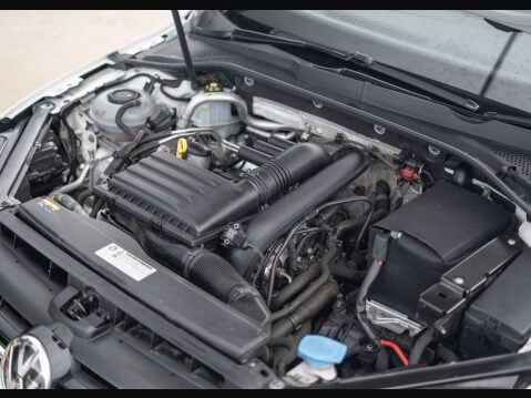 Volkswagen Golf 1.4 Golf SE Nav TSi BlueMotion Technology 5dr 33