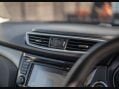 Nissan Qashqai 1.2 Qashqai N-Connecta DiG-T 5dr 20