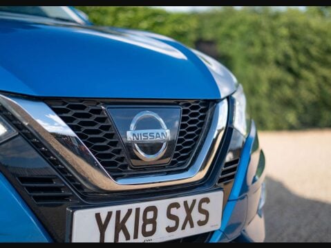 Nissan Qashqai 1.2 Qashqai N-Connecta DiG-T 5dr 42