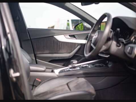Audi A4 2.0 A4 S Line TFSI Semi-Auto 4dr 19