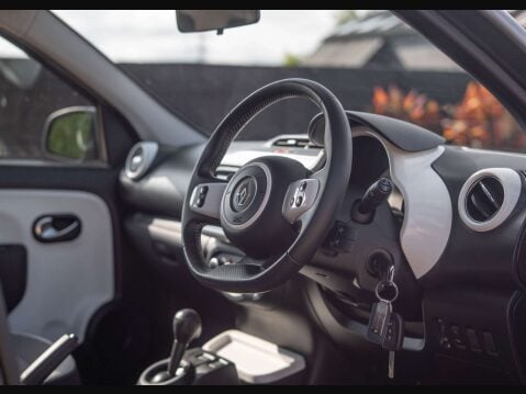 Renault Twingo 0.9 Twingo Iconic TCe Auto 5dr 13
