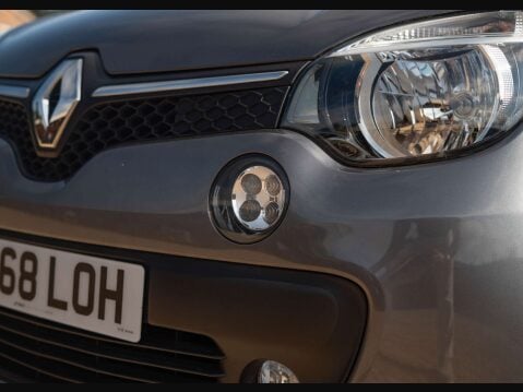 Renault Twingo 0.9 Twingo Iconic TCe Auto 5dr 32